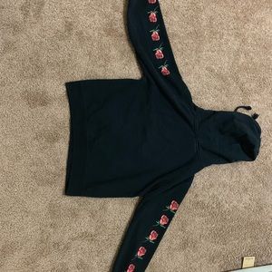 black obey sweatshirt